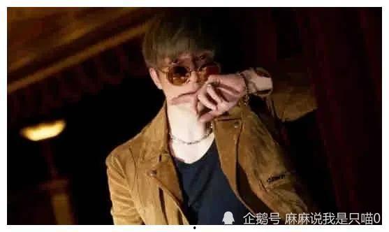 明星吃娱乐圈大瓜图片,明星大瓜图片揭秘幕后真相